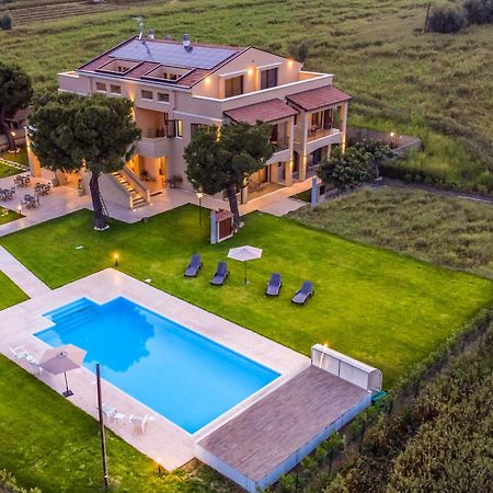 Pensjonat Casale Ferrantino Giulianova Zewnętrze zdjęcie