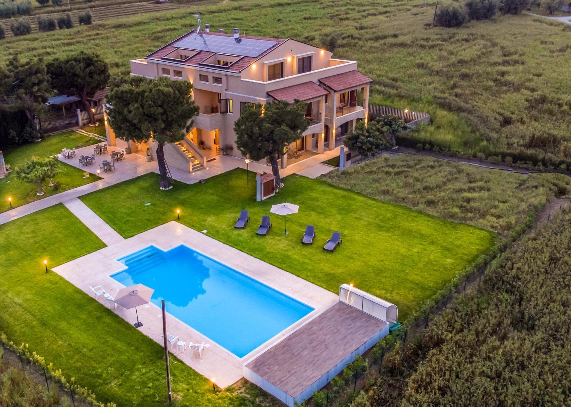 Pensjonat Casale Ferrantino Giulianova Zewnętrze zdjęcie
