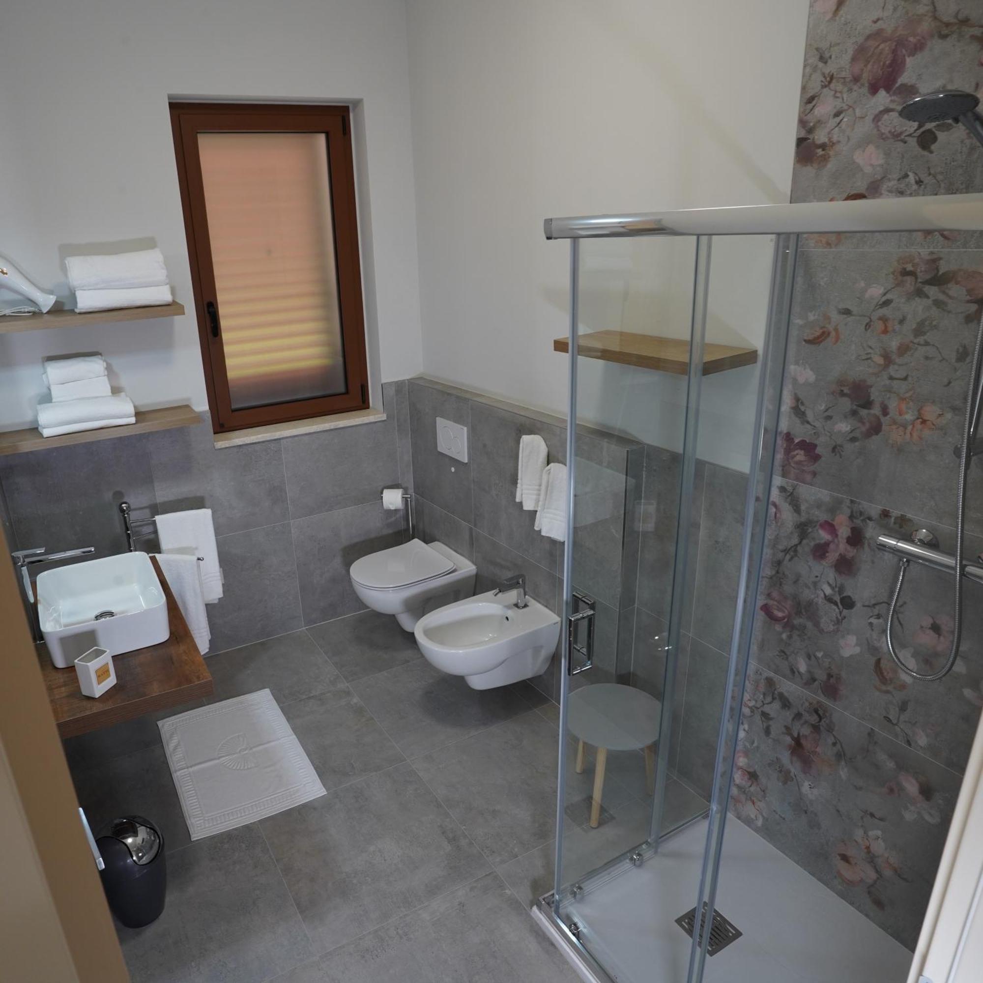 Pensjonat Casale Ferrantino Giulianova Zewnętrze zdjęcie